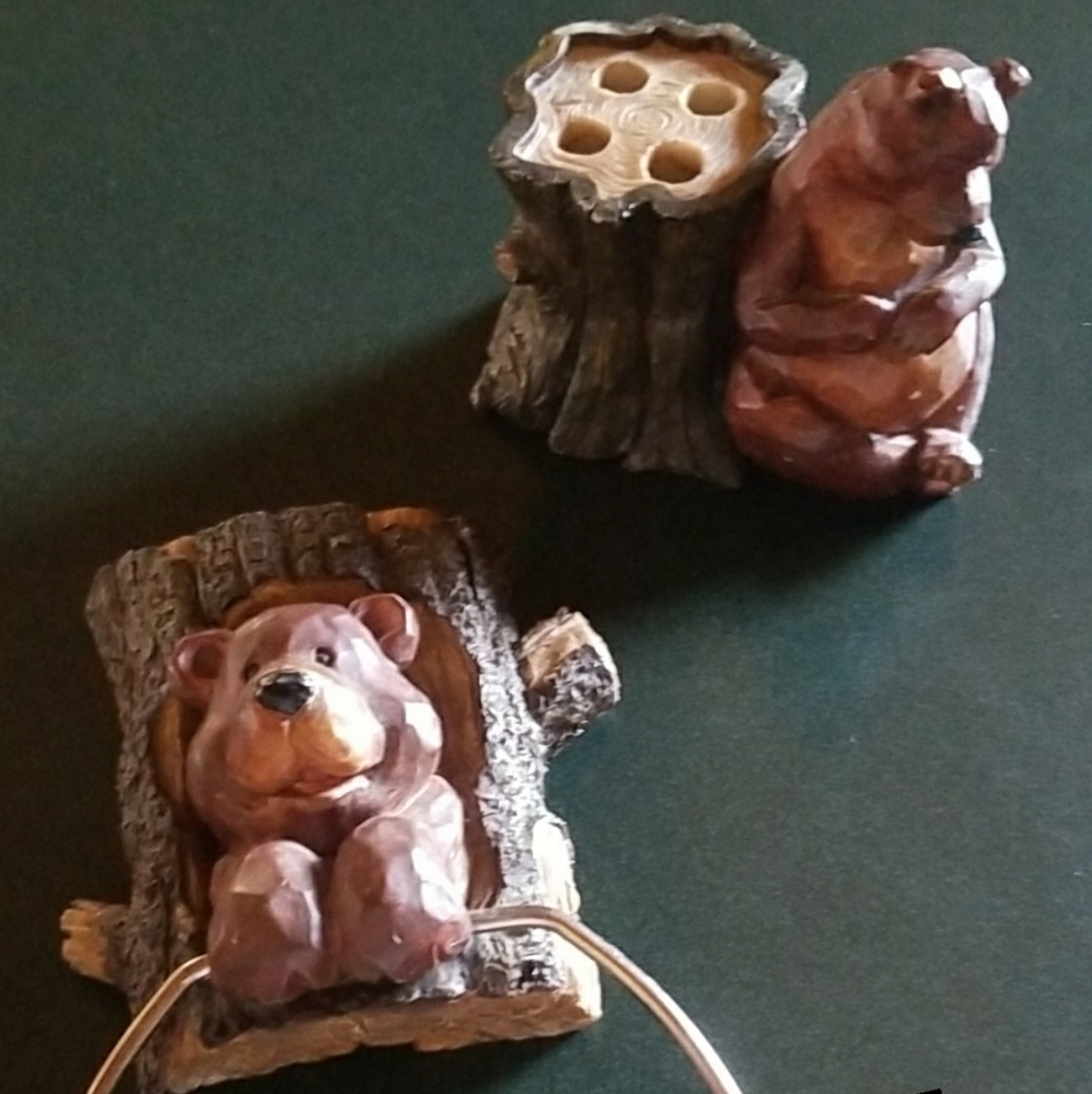 Bathroom bears toothbrush & handtowel